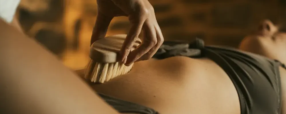 massaggio-con-spazzolatura-ca-del grano massaggio-con-spazzolatura-ca-del grano